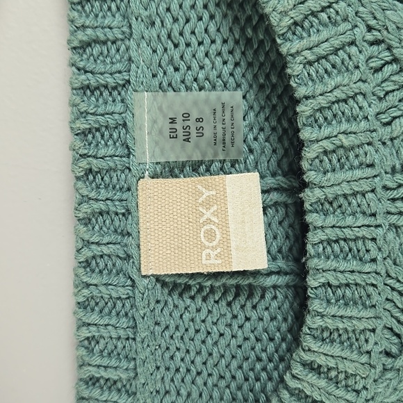 Roxy Green Cable Sweater - Picture 4 of 6